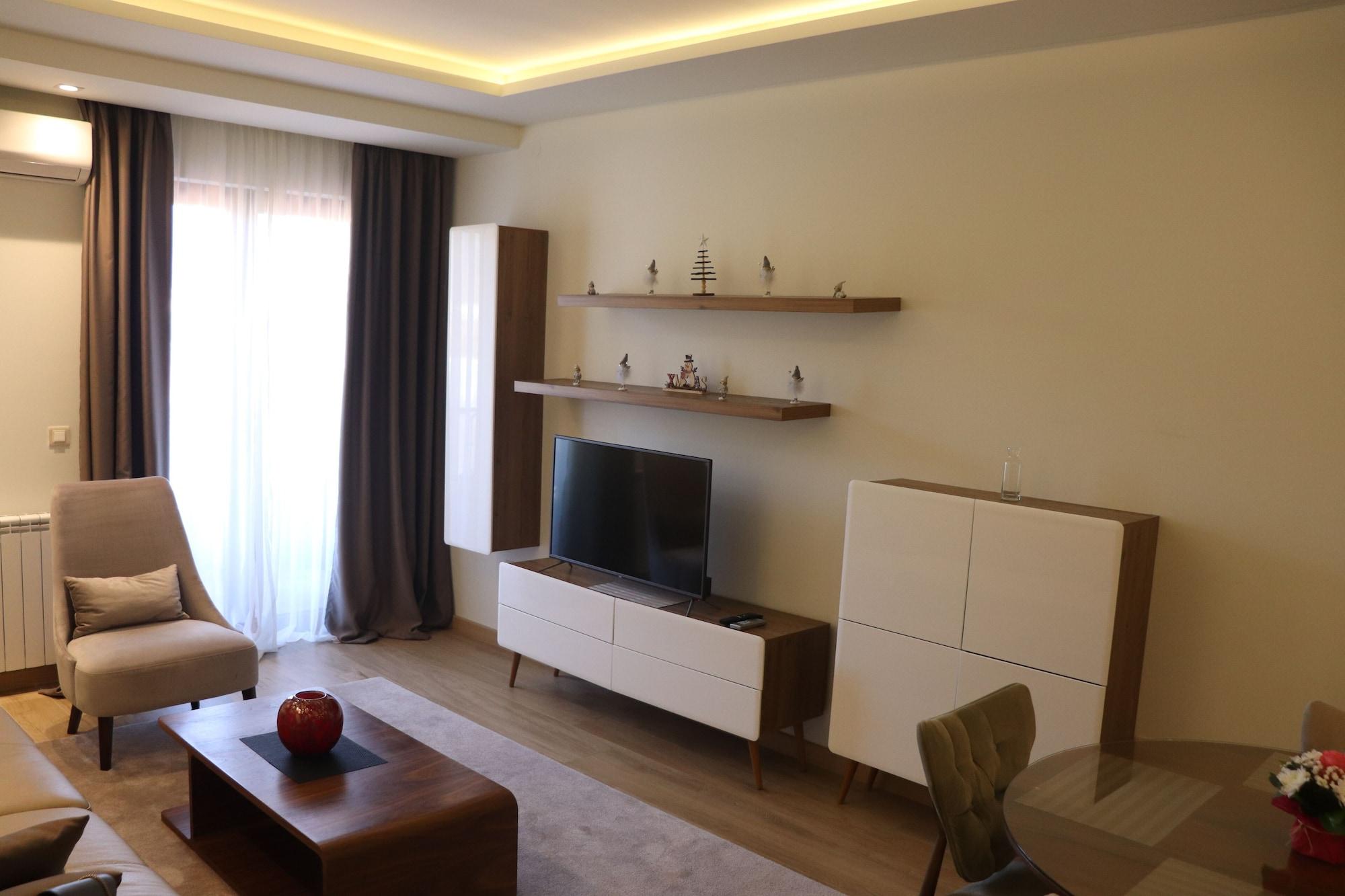Hotel Villa Gracia บุดวา ภายนอก รูปภาพ