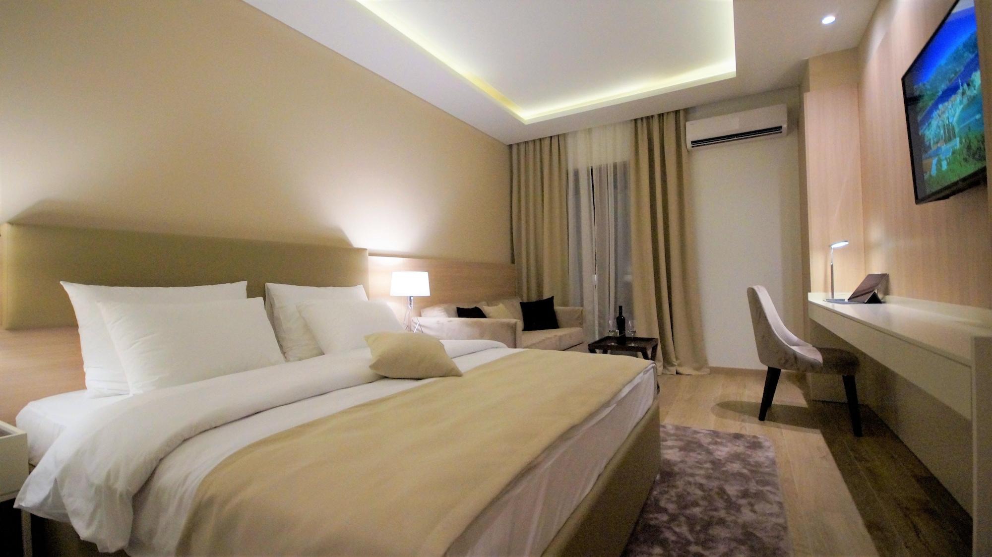Hotel Villa Gracia บุดวา ภายนอก รูปภาพ