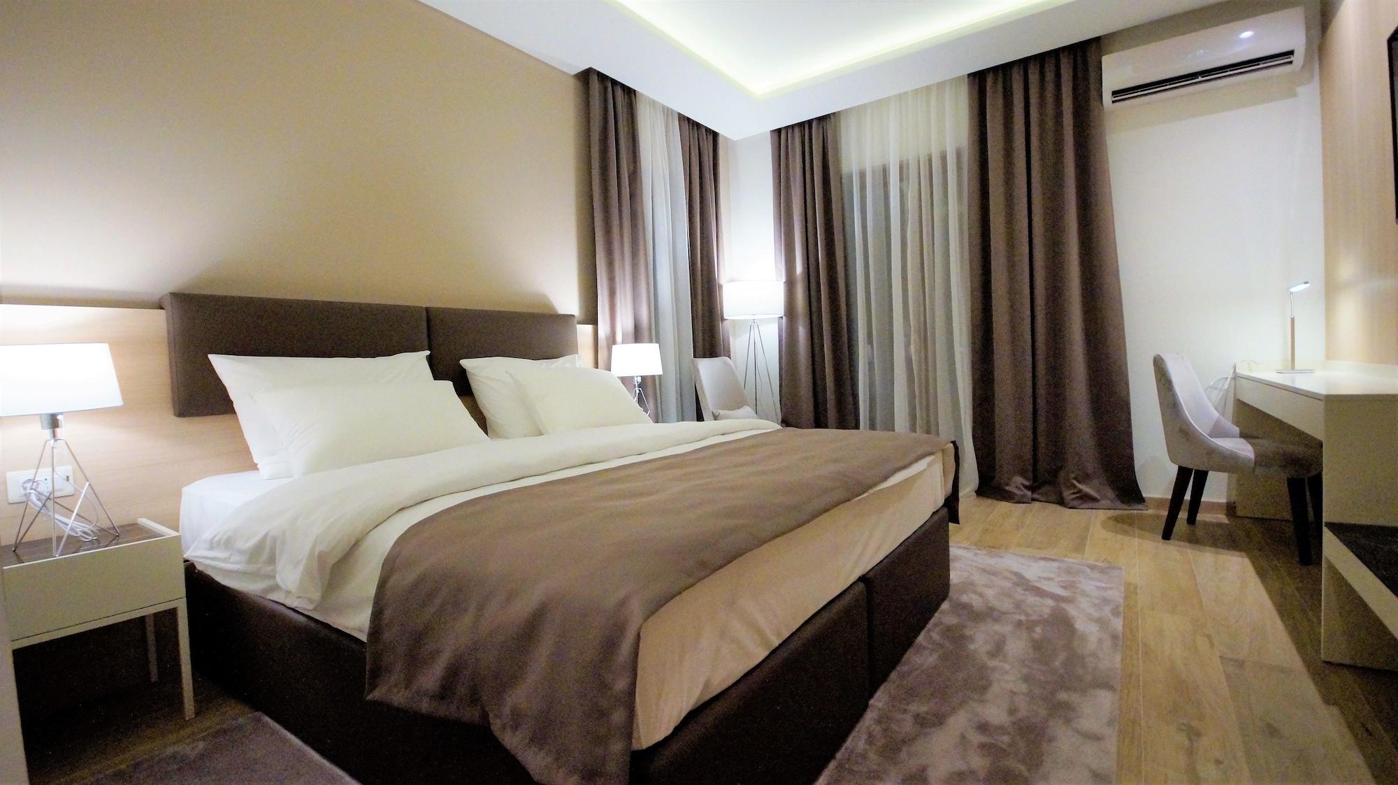 Hotel Villa Gracia บุดวา ภายนอก รูปภาพ