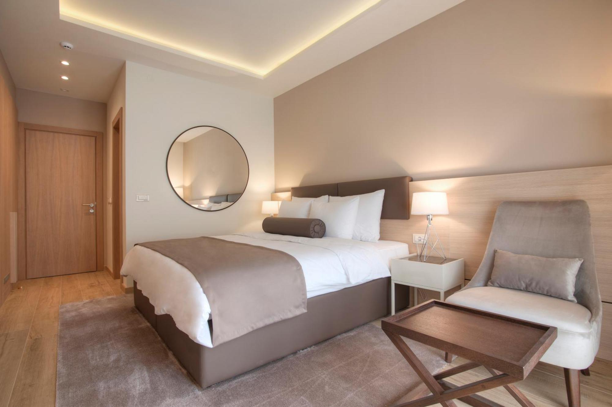 Hotel Villa Gracia บุดวา ภายนอก รูปภาพ