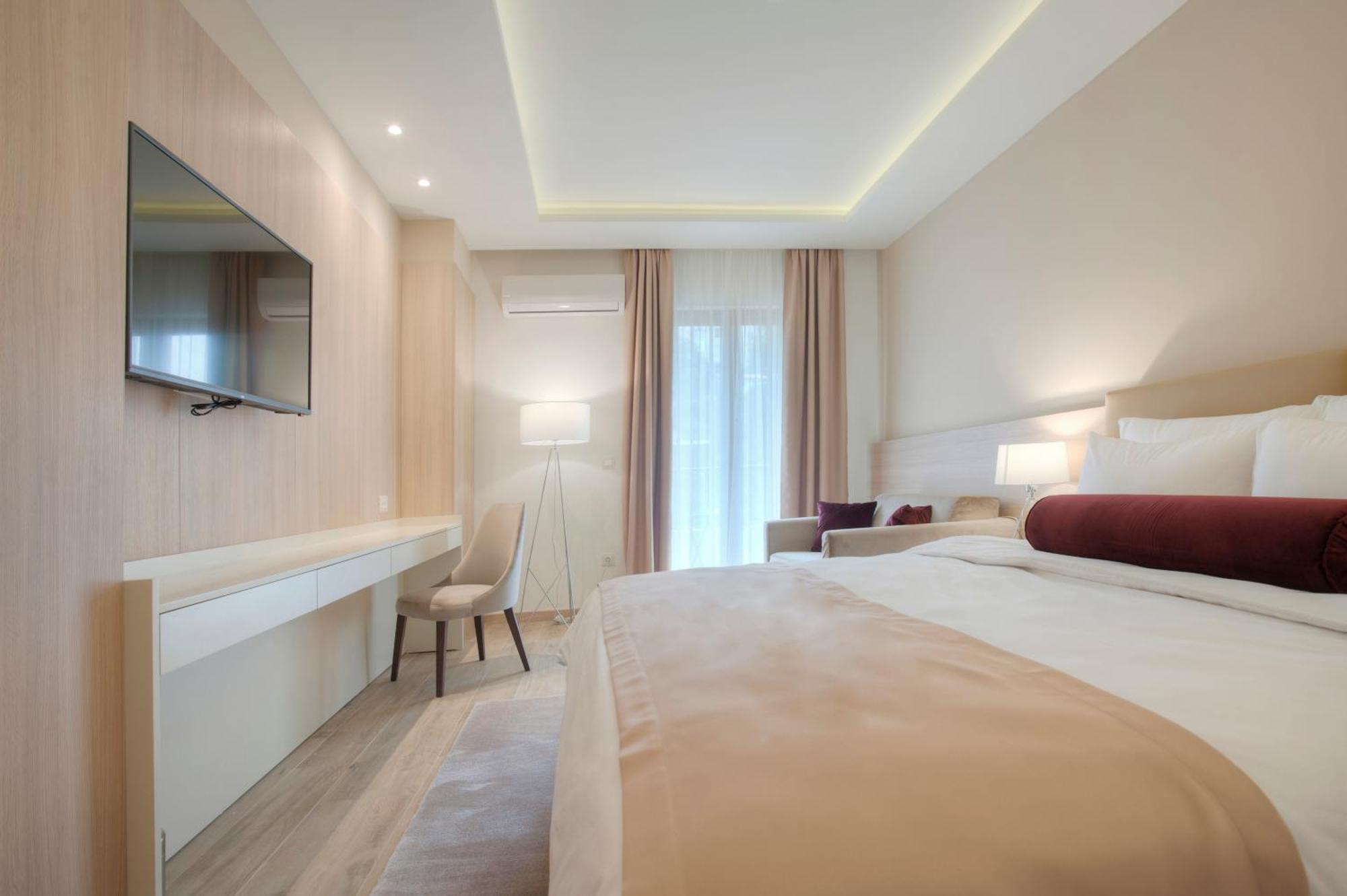 Hotel Villa Gracia บุดวา ภายนอก รูปภาพ