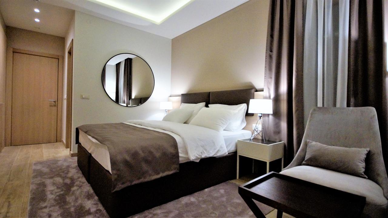 Hotel Villa Gracia บุดวา ภายนอก รูปภาพ