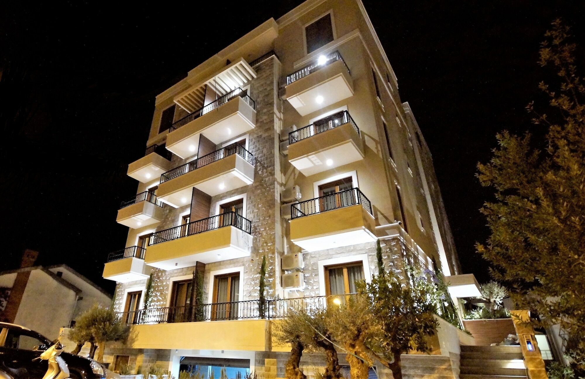 Hotel Villa Gracia บุดวา ภายนอก รูปภาพ
