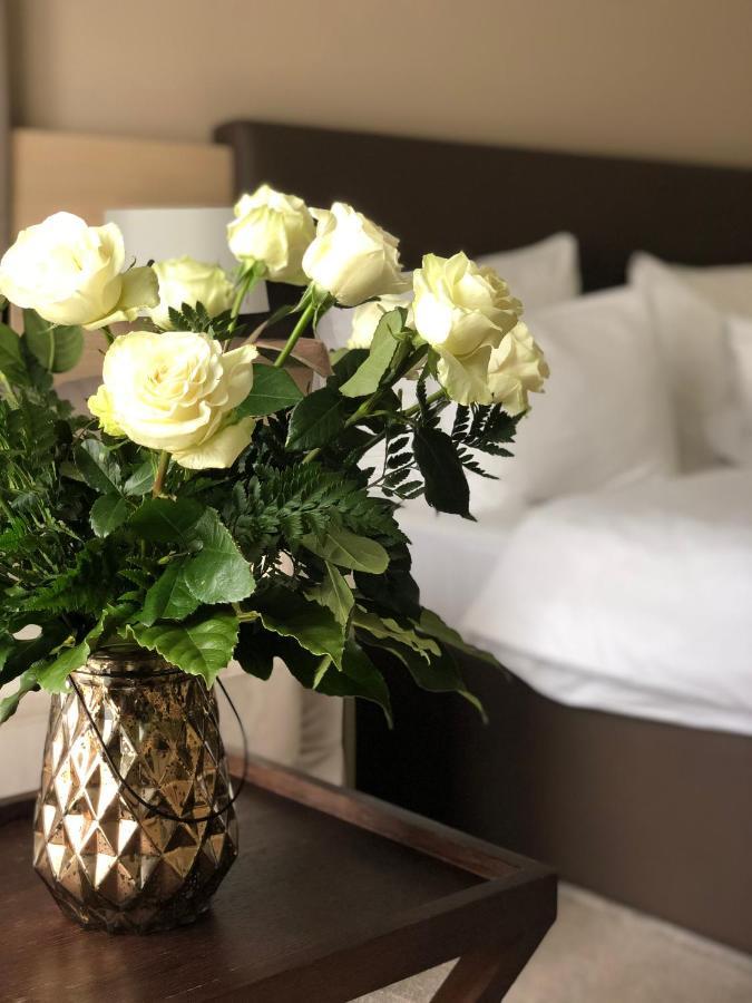 Hotel Villa Gracia บุดวา ภายนอก รูปภาพ