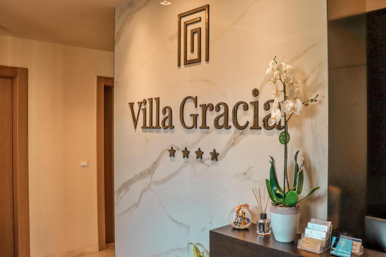 Hotel Villa Gracia บุดวา ภายนอก รูปภาพ